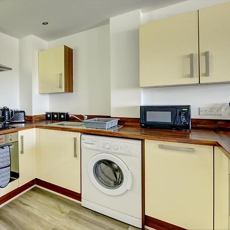 Spacious - Penthouse 2 Bed Apartment With Secure Allocated Parking Sheffield Luaran gambar