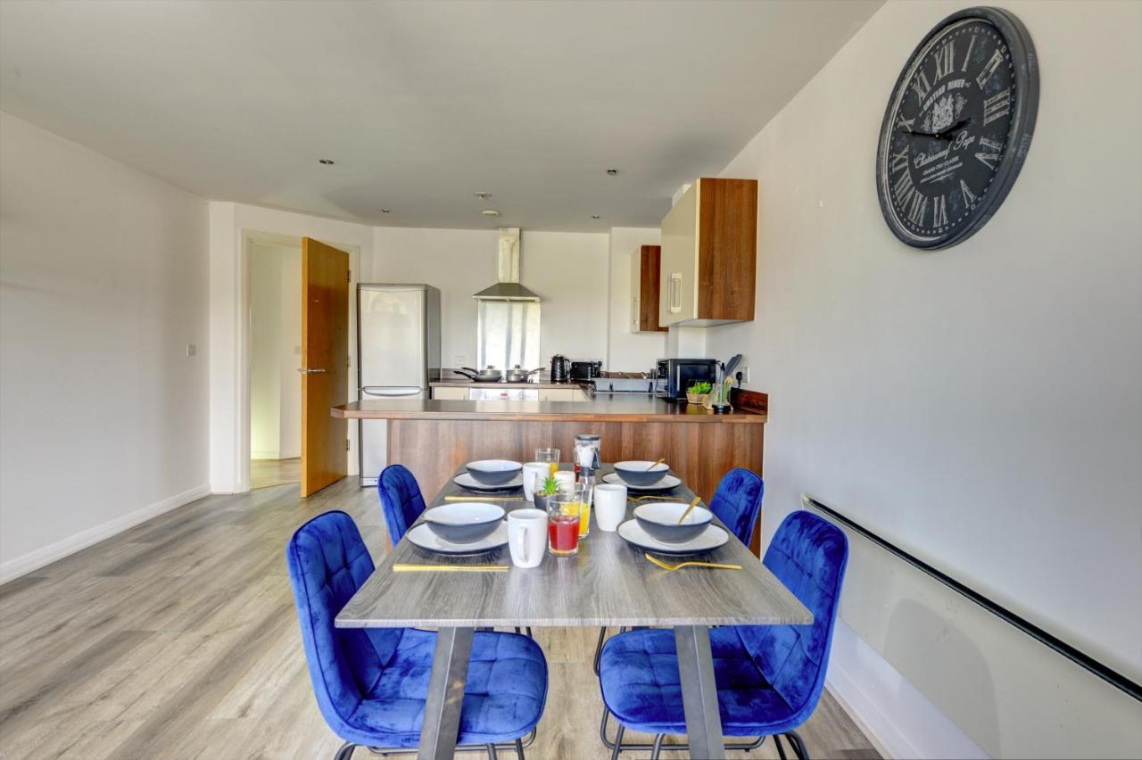 Spacious - Penthouse 2 Bed Apartment With Secure Allocated Parking Sheffield Luaran gambar