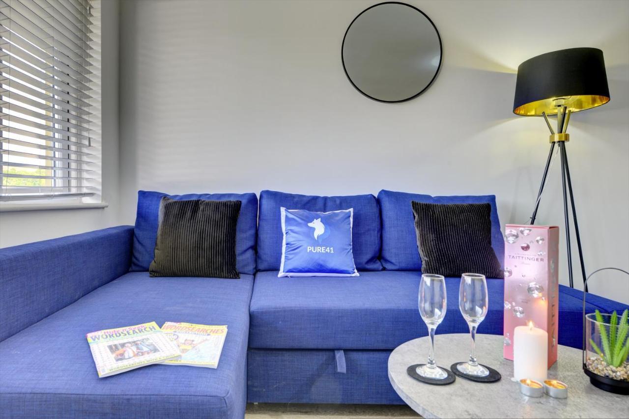Spacious - Penthouse 2 Bed Apartment With Secure Allocated Parking Sheffield Luaran gambar