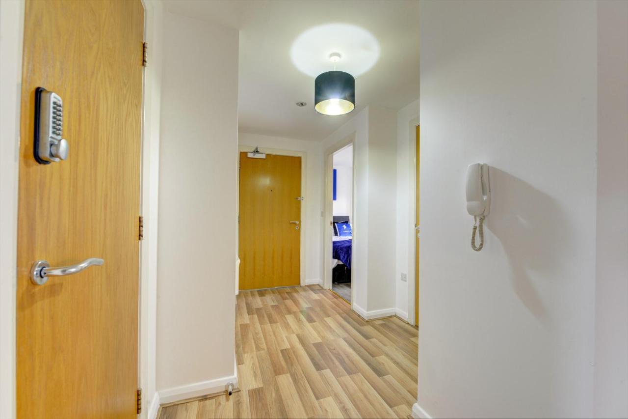 Spacious - Penthouse 2 Bed Apartment With Secure Allocated Parking Sheffield Luaran gambar