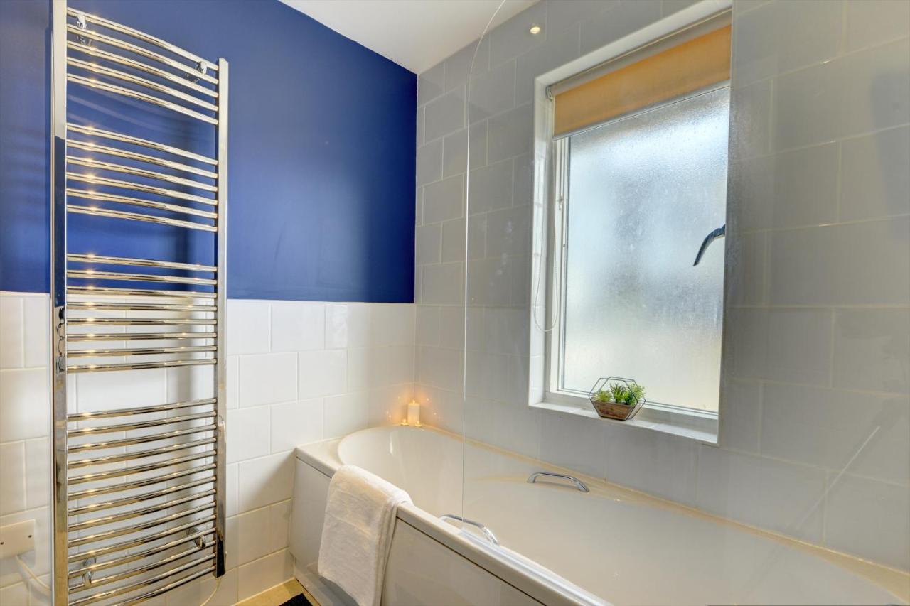 Spacious - Penthouse 2 Bed Apartment With Secure Allocated Parking Sheffield Luaran gambar